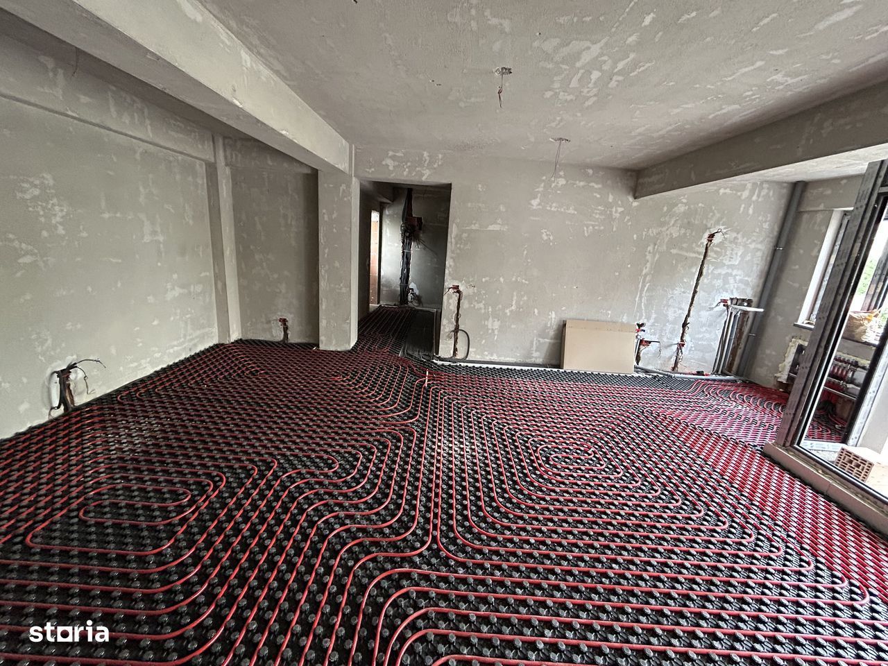 Apartament 3 camere de vanzare - Poză 4