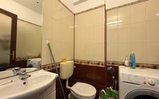 Apartament Elegant de Închiriat – 5 Camere/ 3 Băi, *Arcul de Triumf* - Poză 34
