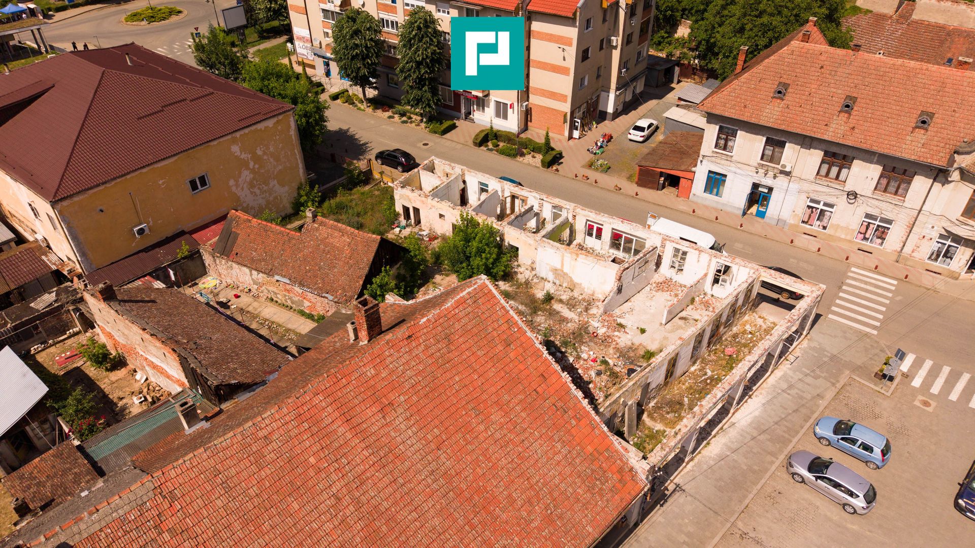 TEREN INTRAVILAN CENTRU LIPOVA 419MP - Poză 4