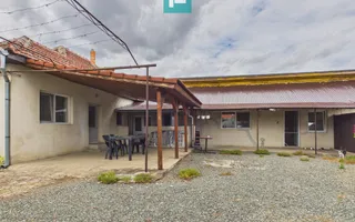 Casă solidă în Curtici cu teren de 1166 mp - Poză 24