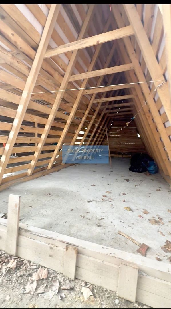 Teren de vânzare pe Strada Orhideelor- 320 mp - Poză 4