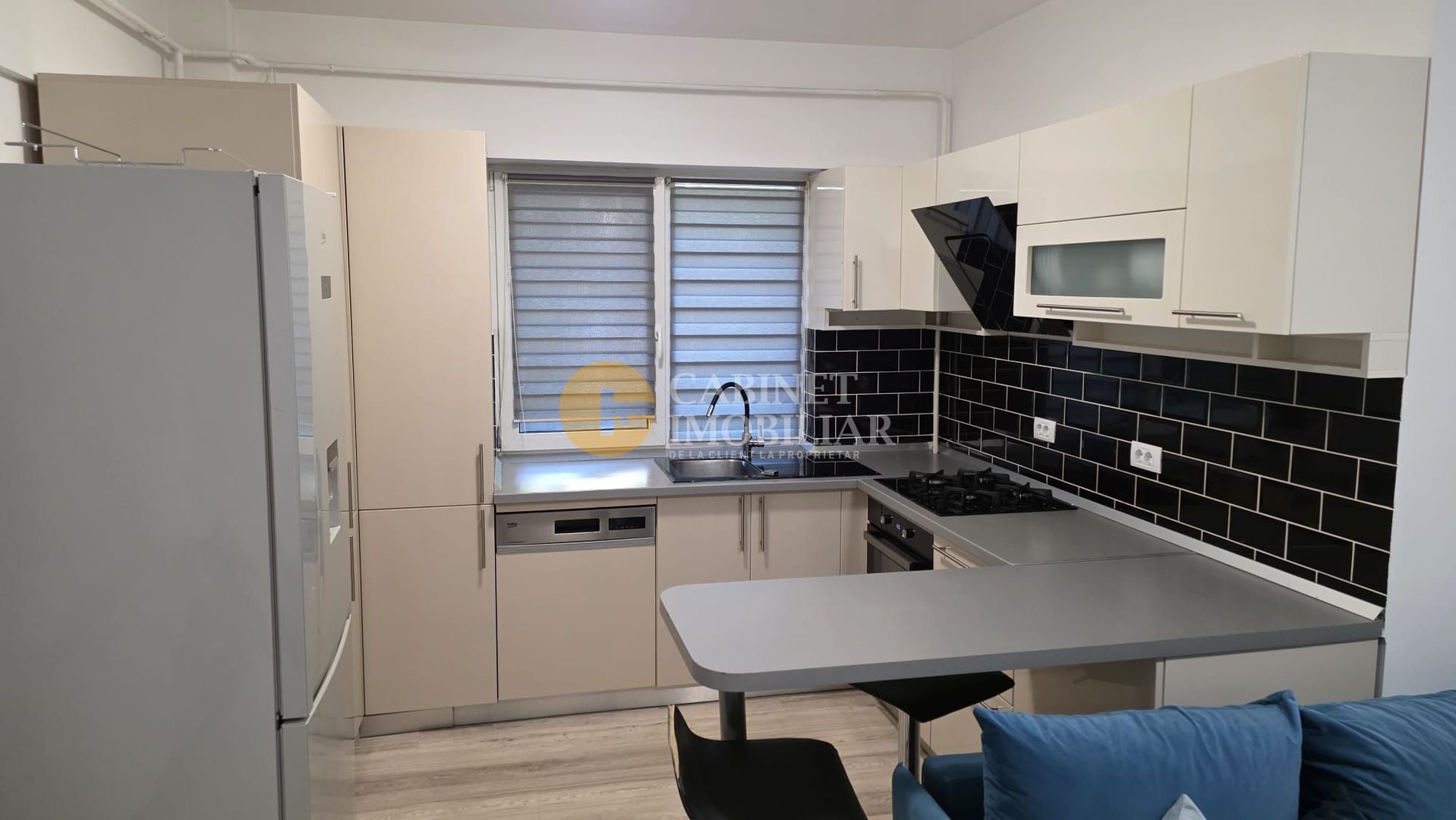 3 CAMERE DECOMANDAT--MOBILAT+UTILAT--CENTRAL VALEA LUPULUI - Poză 3