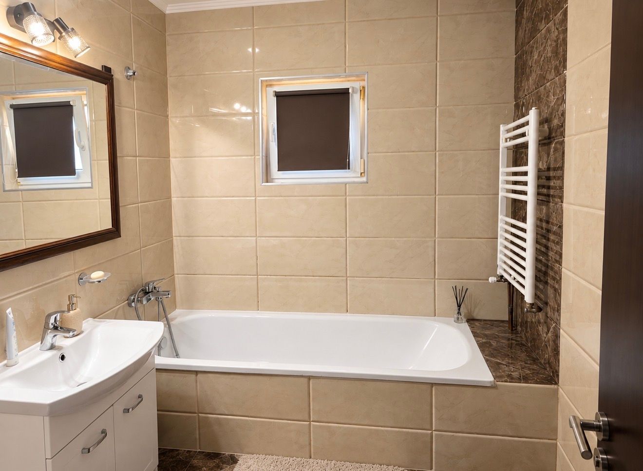 Comision 0% APARTAMENT 3 CAMERE DE VÂNZARE  CALEA LIPOVEI - Poză 7