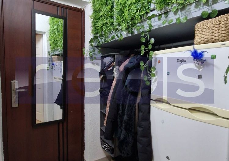 VANZARE GARSONIERA DRISTOR - METROU - Poză 6