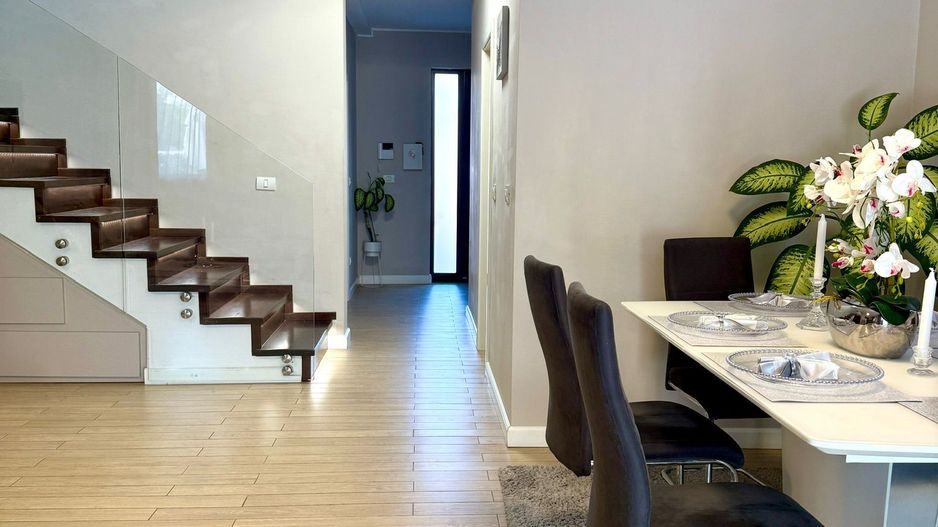 Casa insiruita I Prima din sir I Dumbravita I - Poză 9