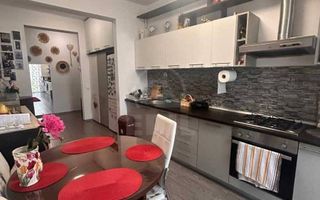 Apartament de vanzare / Strada Porii/ Floresti - Poză 2