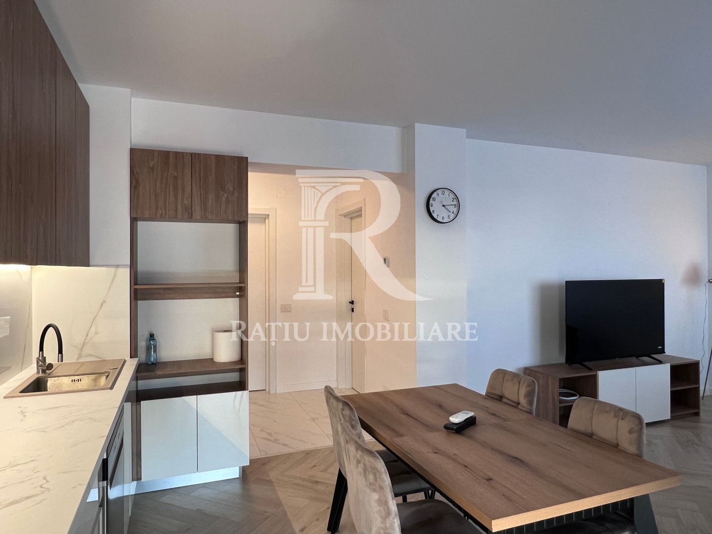 Apartament cu 3 camere | parcare subterana | Prima Green | Oradea - Poză 3