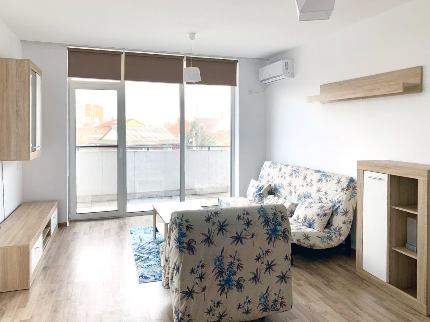 Apartament 3 camere, primitor si spatios, Zona Central - City of Mara - Poză 2