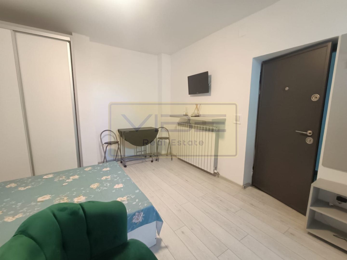 Garsoniera moderna Copou 10 min. de Universitate - Poză 7