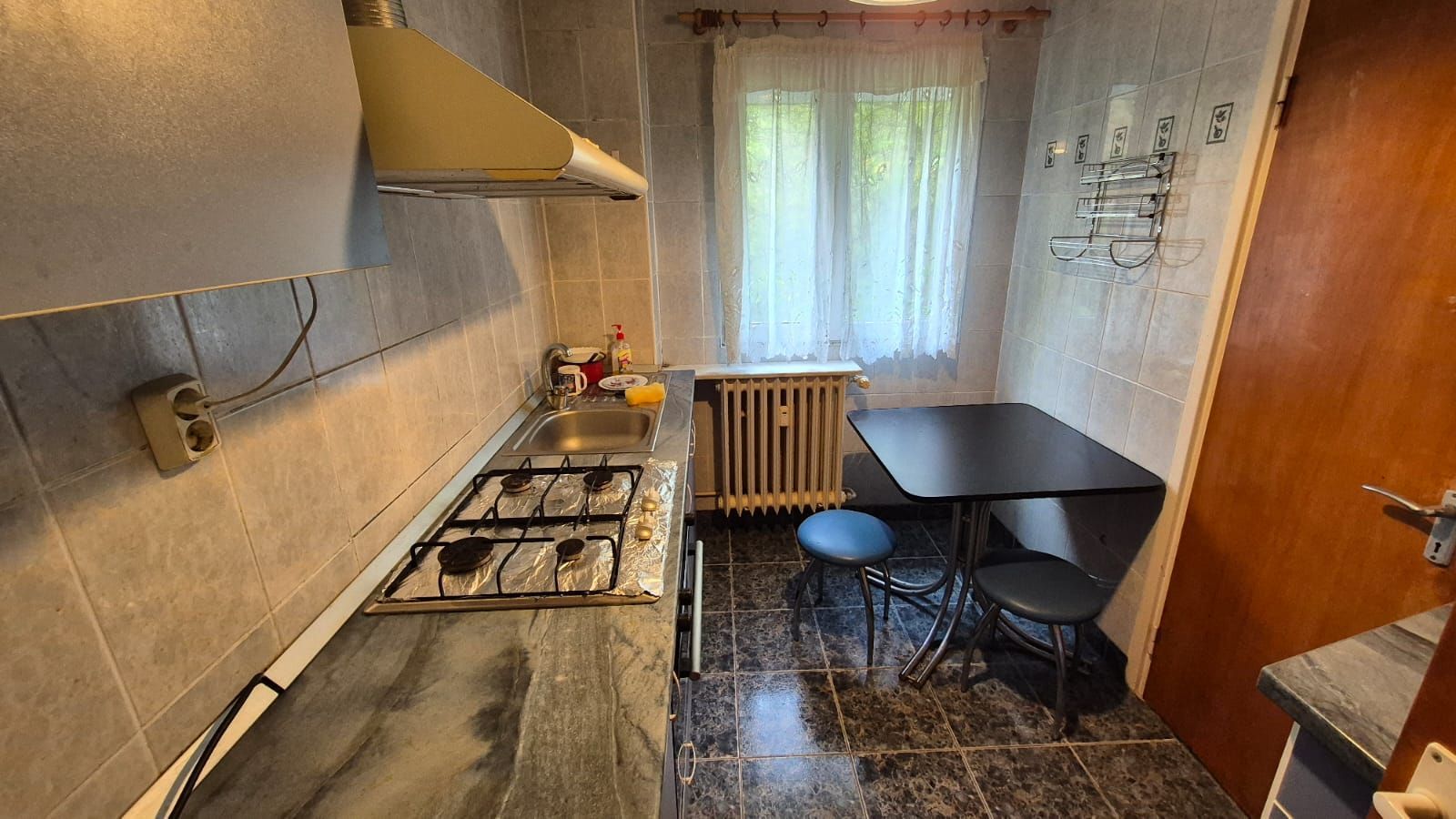 AP. 2 CAMERE BRANCOVEANU, BUCATARIE INCHISA, BLOC REABILITAT, MOBILAT - Poză 6