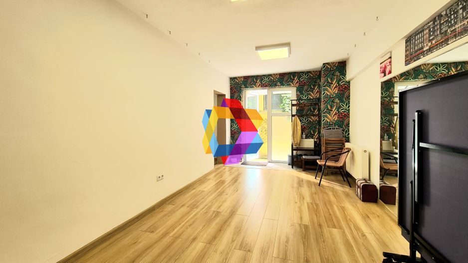 Spatiu comercial de închiriat  Brasov - 40 mp # spatii-comerciale-brasov.ro - Poză 1