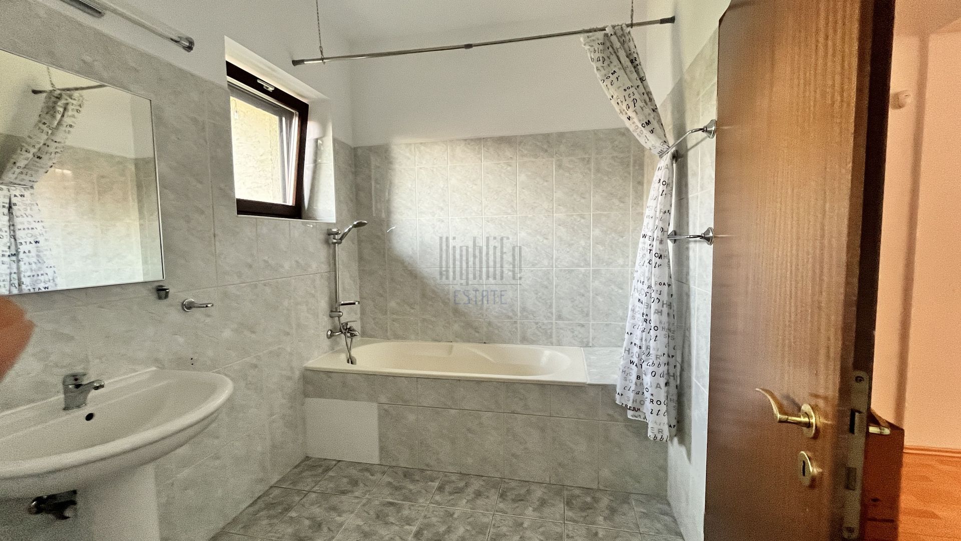 VILA 7 CAMERE, MOBILATA IN PIPERA DISPONIBILA IMEDIAT - Poză 17