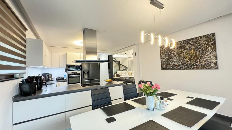Vila in distinctia Premium! Arhitectura deosebita, locatie serena - Poză 13