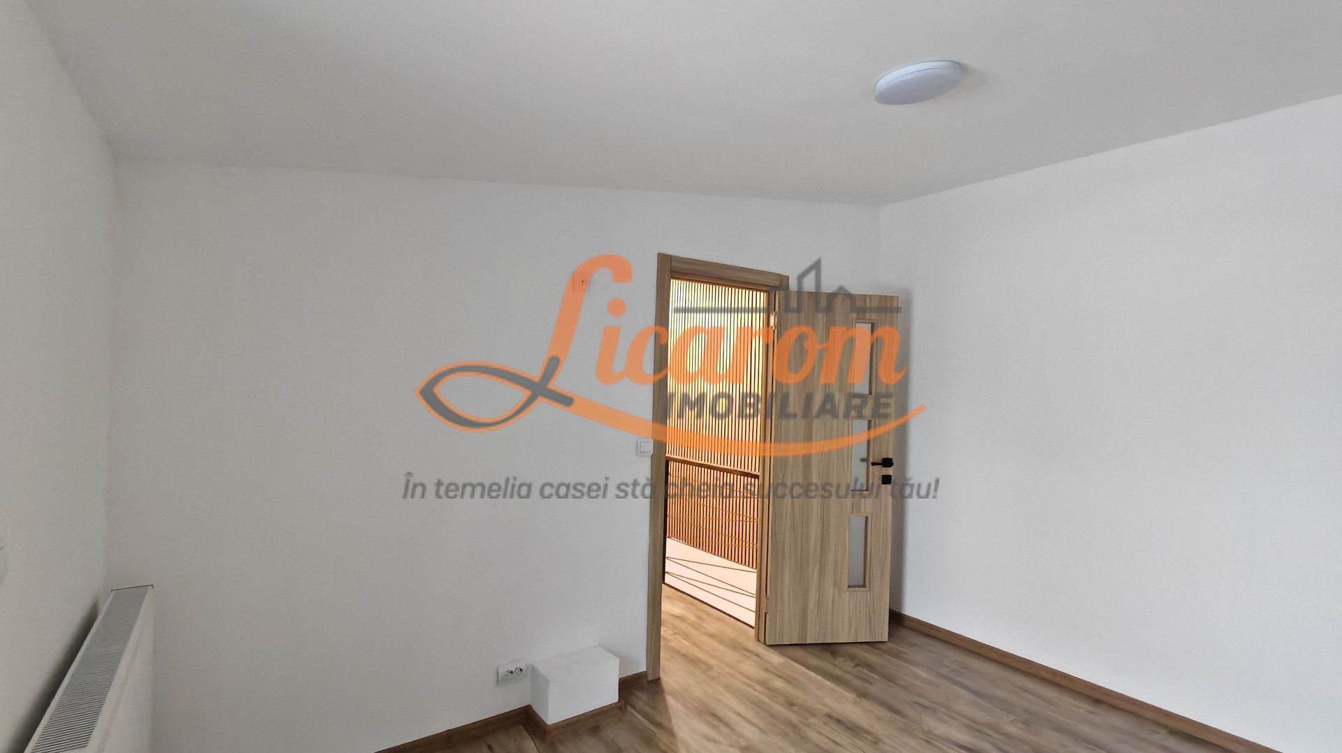 Apartament tip Casa 4 camere strada Carpatilor,totul nou. - Poză 17