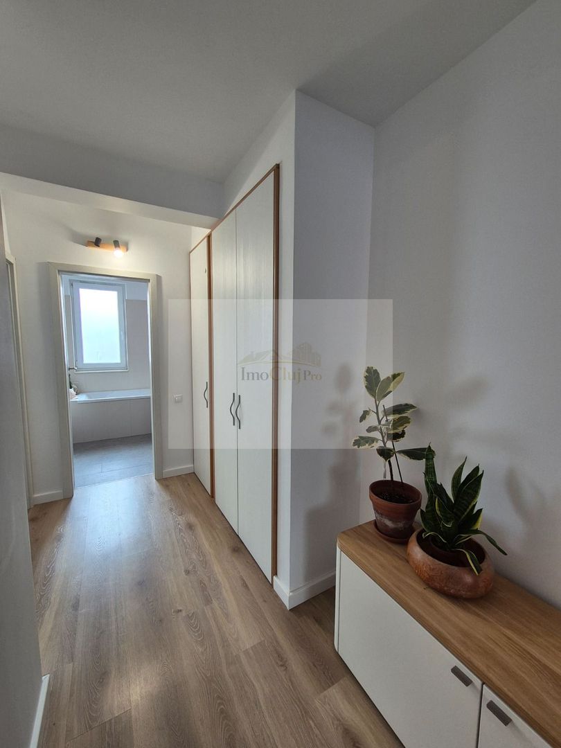 Inchiriere  3 camere| 2 bai cu geam | Parcare inclusă | Zona Europa - Poză 10