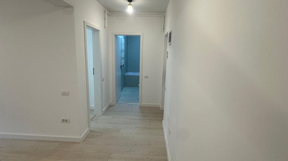 Gars cu gradina, ideal salon sau locuit! - Poză 10