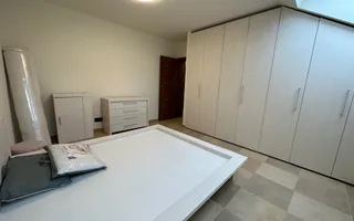 Apartament cu 3 camere de închiriat Dumbravita - Poză 15