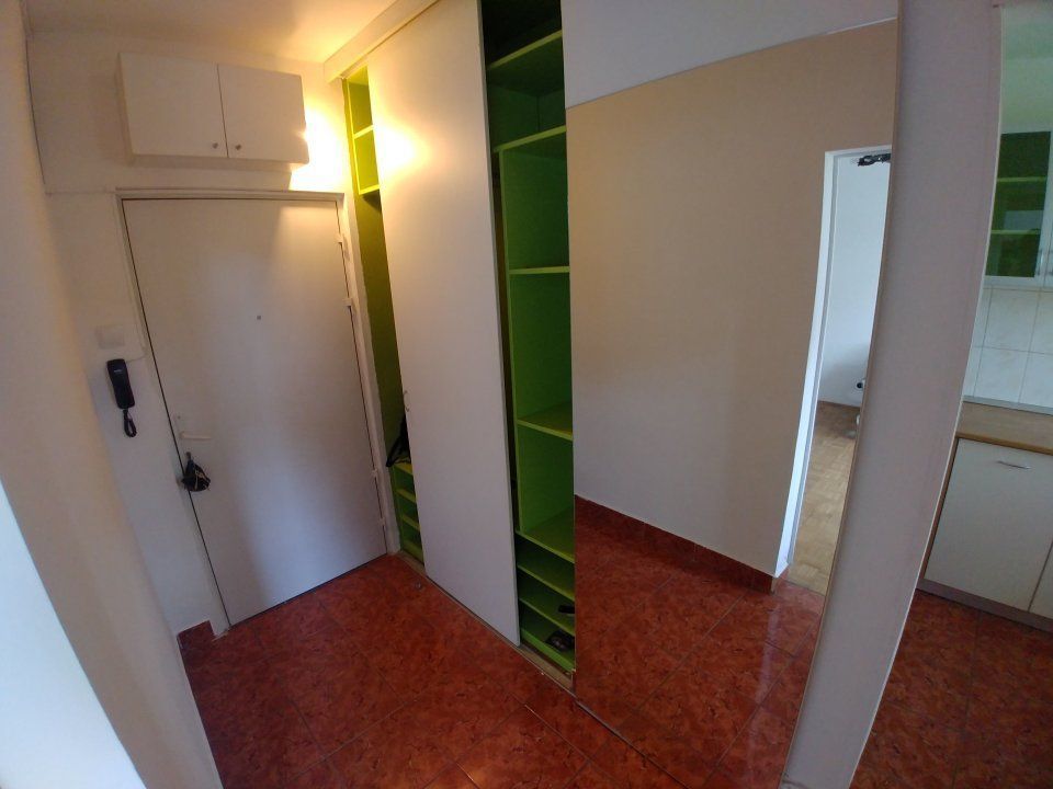 Inchiriem apartament 2 camere zona 1 Mai - Poză 11