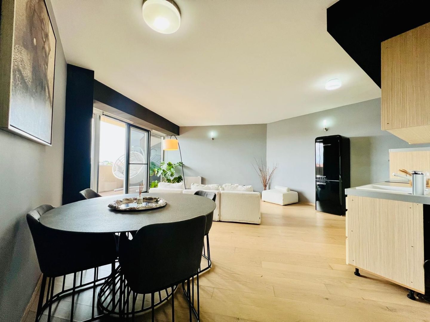 Apartament de LUX I Terasă Panoramică I Zonna Centrală - Poză 1