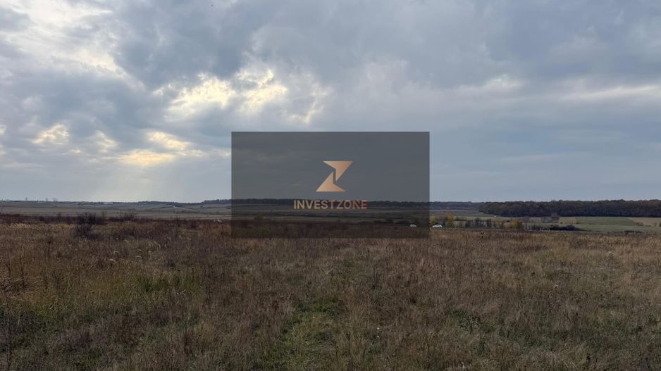 Teren intravilan cu dublu front stradal între Cihei și Cordau - Poză 1