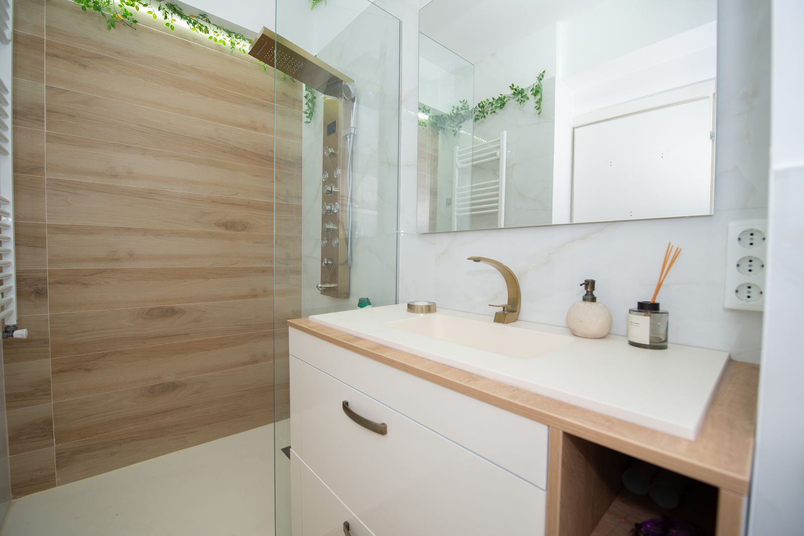 Apartament 3 camere  Prelungirea Ghencea - Poză 11