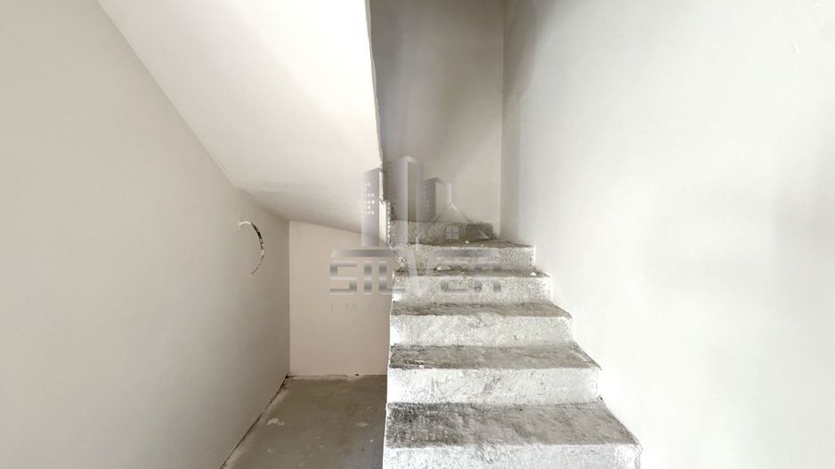 Case tip cvadruplex la 5 minute de Baza Sportiva Floresti/TVA INCLUS. - Poză 7