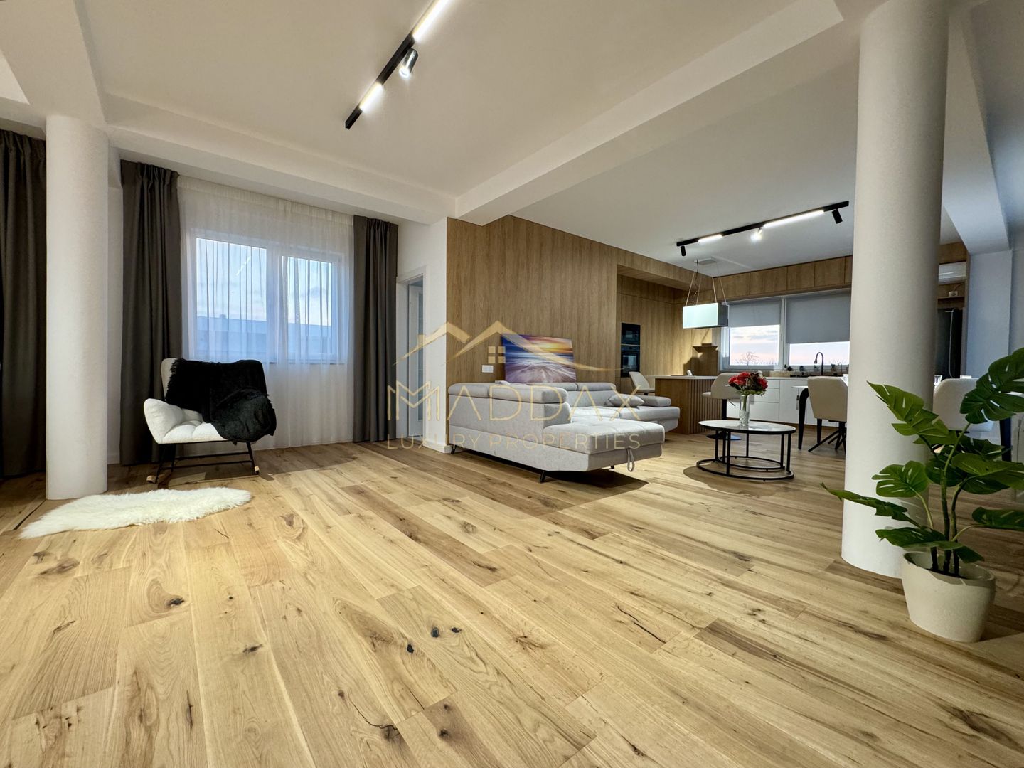 Duplex cu 4 Camere *211mp* / 2 parking / Erou Iancu Nicolae - Poză 3