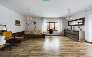 Casă Impresionantă Curte Generoasă Construcție de Calitate Berceni - Poză 1