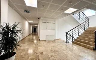 Apartament elegant si spațios, zona Lipovei - lângă pădure - Poză 23