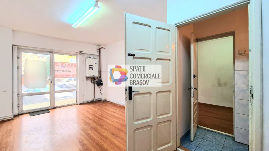 Spatiu comercial de vânzare cu vad Brașov - 57 mp # plus-imo.ro - Poză 3