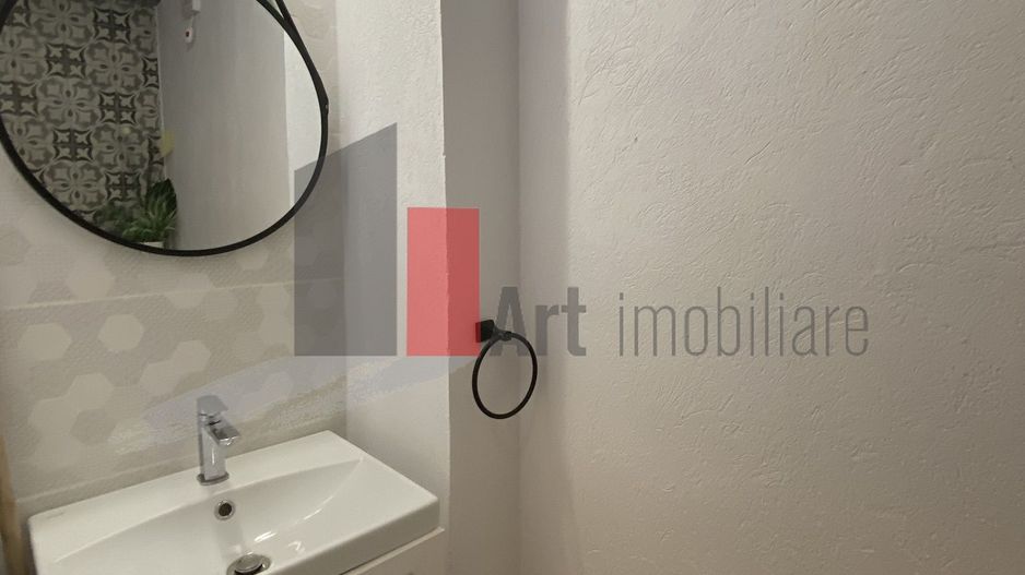 Apartament deosebit 2+1 camere complet renovat - Natiunile Unite - Poză 10
