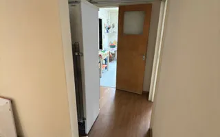 Apartament incapator, patru camere, Resita-Berceni, 120.000€ negociabil - Poză 15