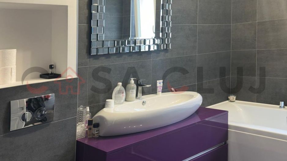 Apartament 3 camere, Ultrafinistat, zona Vivo Moll!! - Poză 10