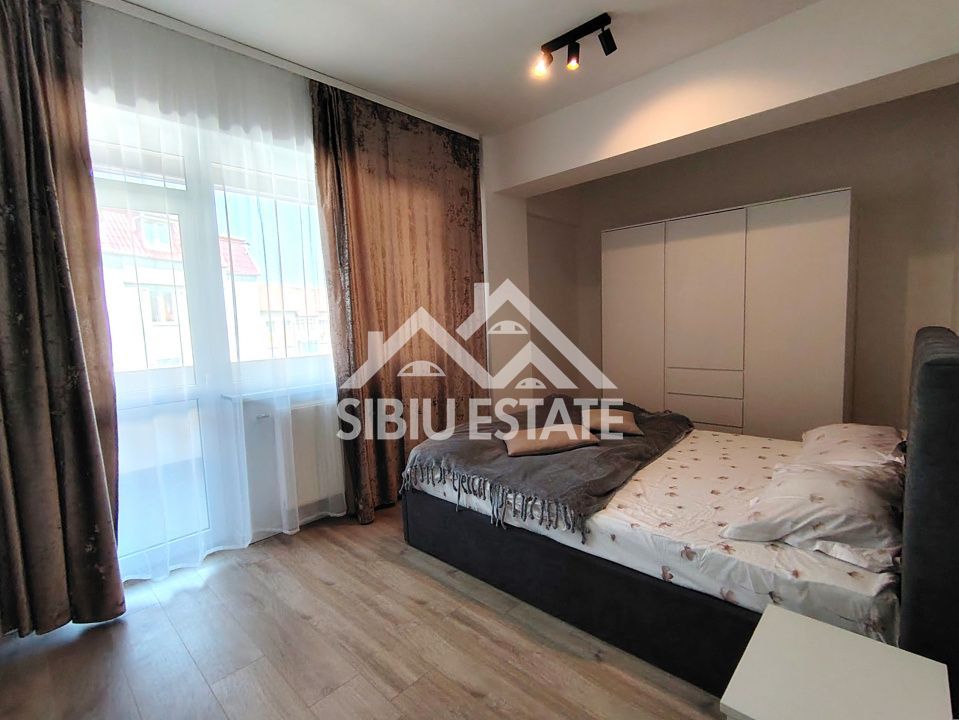 Apartament de inchiriat 3 camere, 2 bai SIBIU central - Poză 19