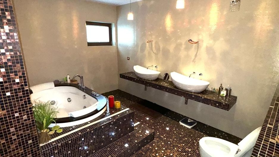 Casa de vanzare Urziceni Ialomita bulevard principal - Poză 8