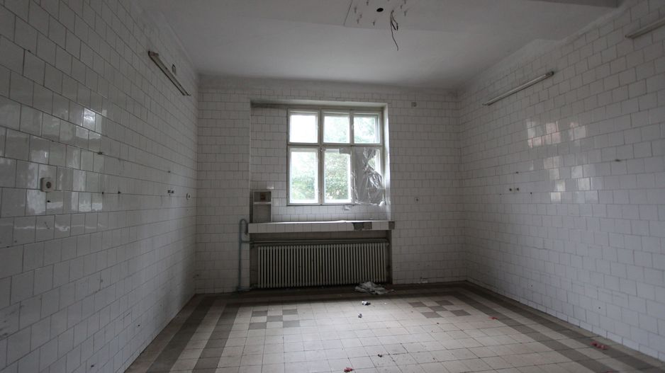 Imobil pretabil cladire de birouri, clinica medicala - Central - Poză 16