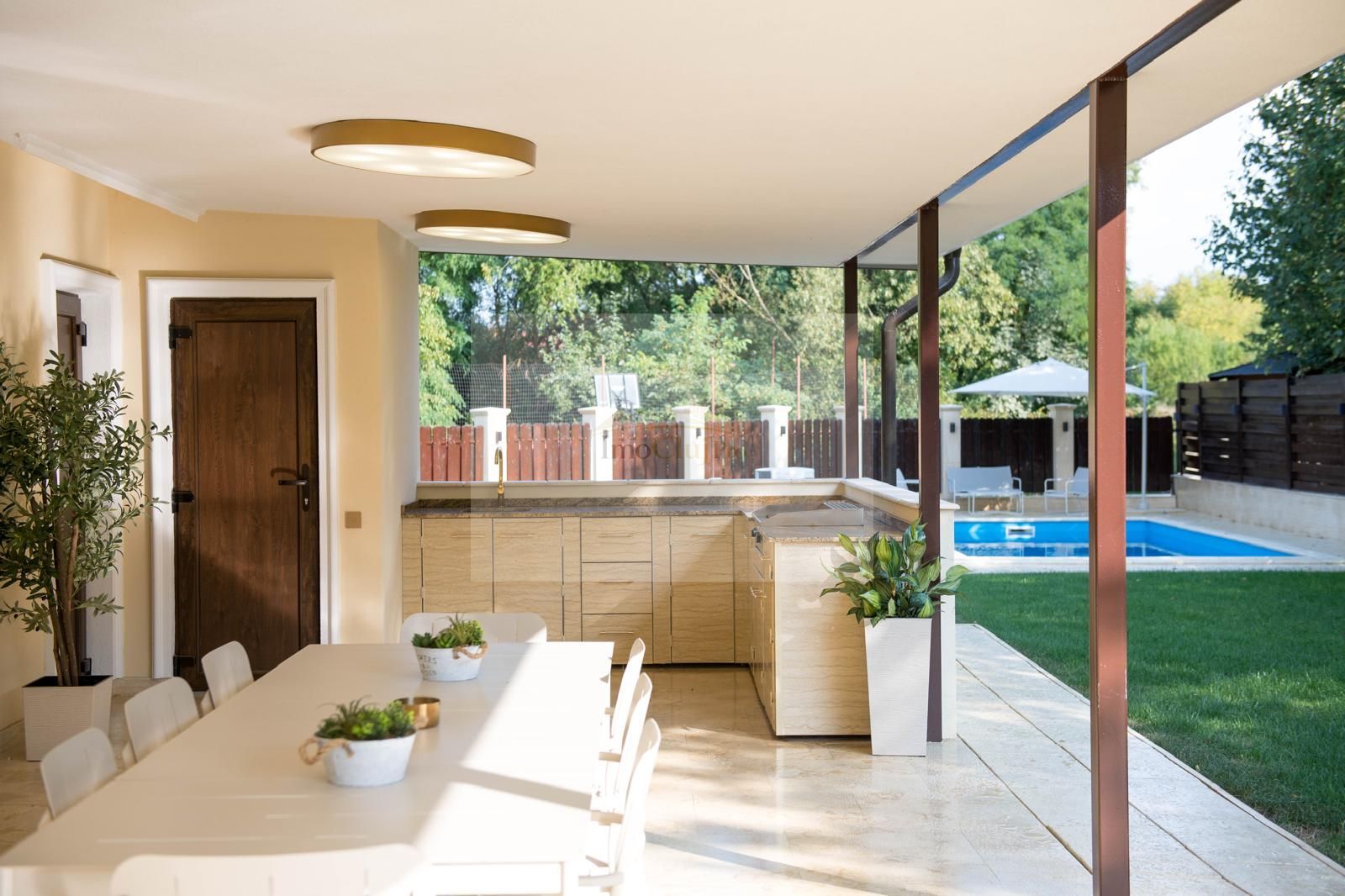 Inchirere casa Smart cu piscină, 5 camere, 5 băi și garaj – Borhanci - Poză 4