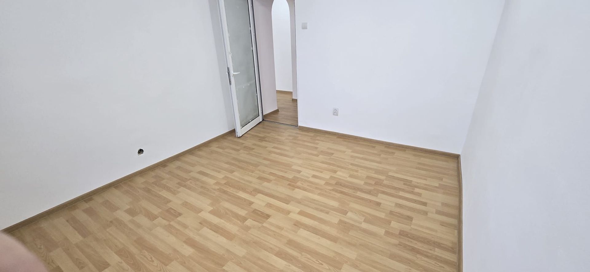 Apartament 4 camere Soseaua Berceni /an 1981 - Poză 17