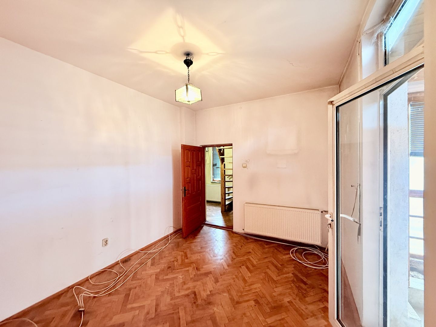 Vila 200 mp desfasurati cartier de case Belvedere Regie - Poză 25