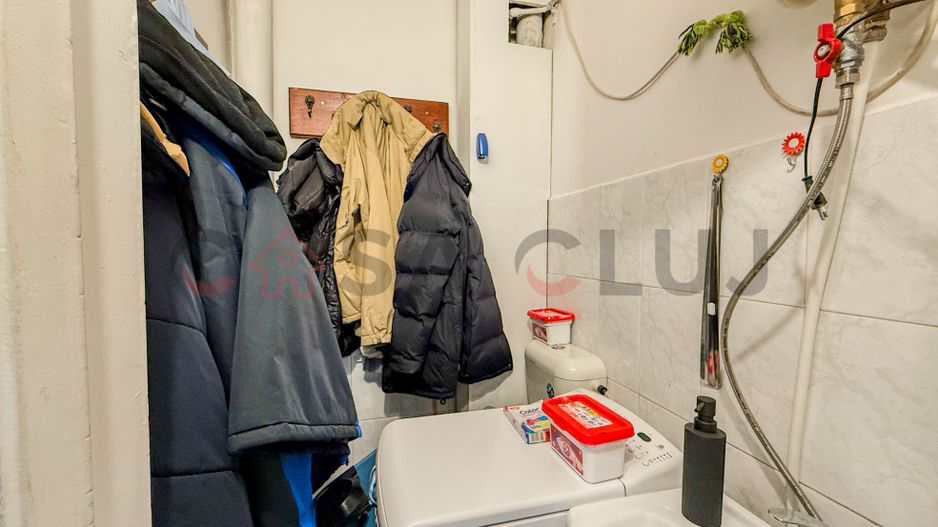 3 camere | Decomandat | Etaj intermediar | 2 balcoane |2 bai - Poză 9