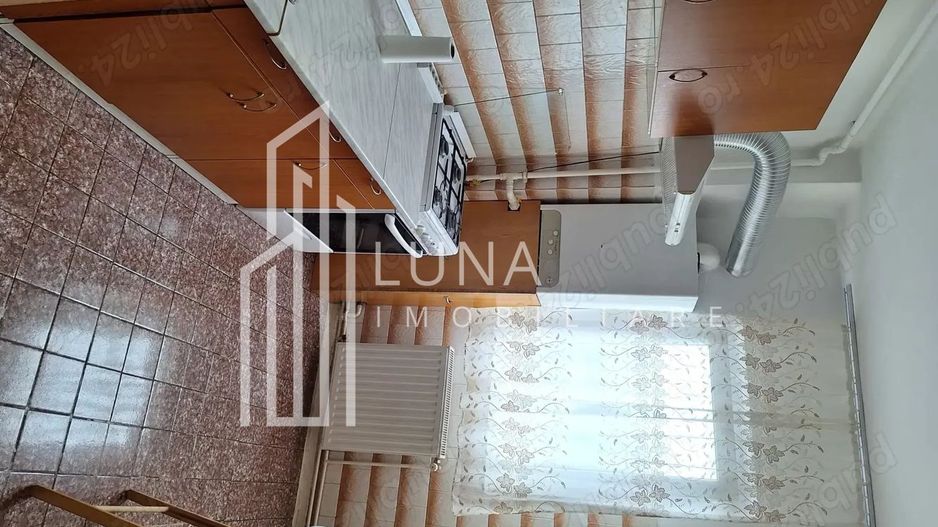 Închiriere apartament 2 camere decomandat 58 mp Bd. Garii - Poză 4