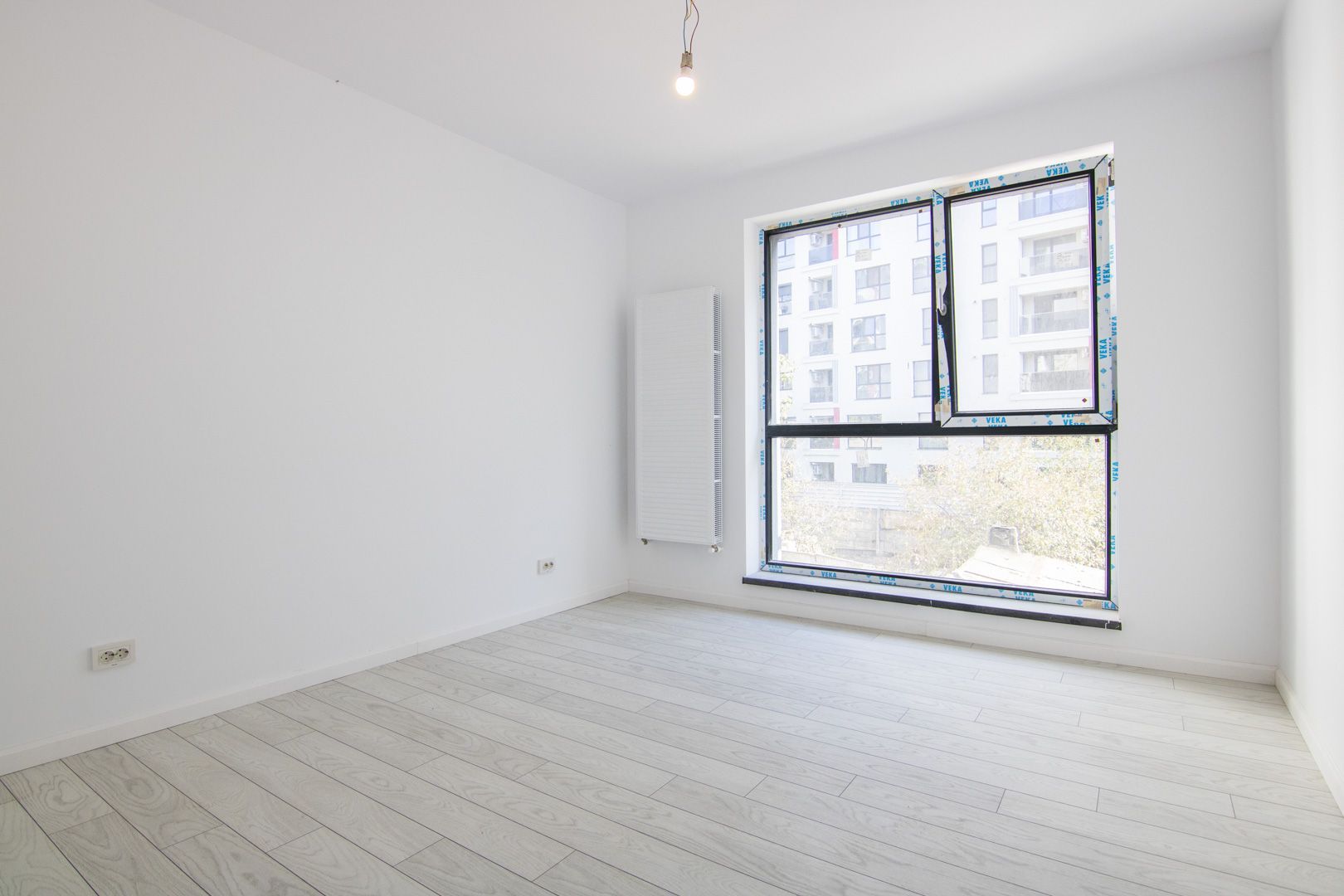 3 CAMERE, et. 1, 2 bai,  PLAZA ROMANIA, gata de mutare, bloc NOU CU LIFT, LIBER - Poză 8