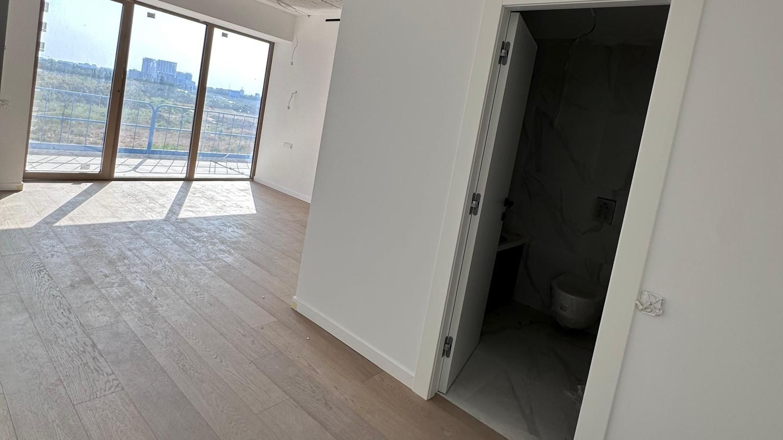 Apartament 4 camere cu 2 locuri de parcare  One High District - Poză 2