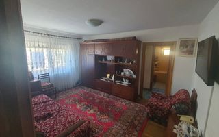 Vand apartament 2 camere zona Eden - Poză 2