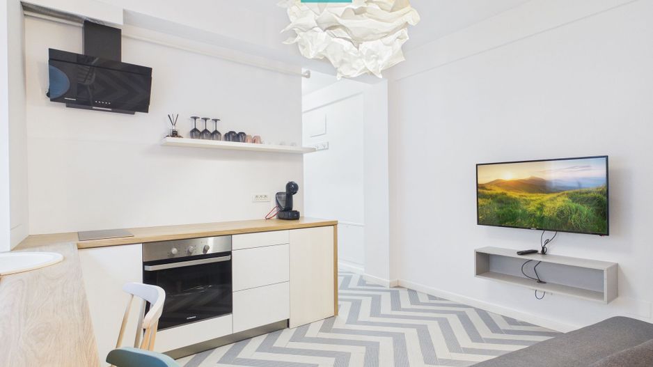 Studio Ultracentral, Ultra Modern, Iuliu Maniu - Poză 1