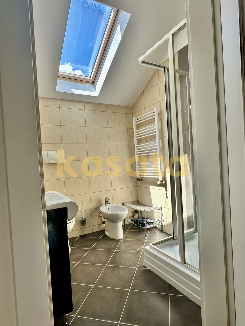 Vila care redefinește echilibrul între rafinament, spațiu și liniște - Poză 63