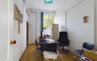 Clădire cu destinație comercială în Grădiște - Poză 6