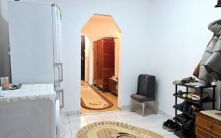 Apartament cu 3 camere, etaj 4, VASLUI - zona CARTIER; - Poză 4