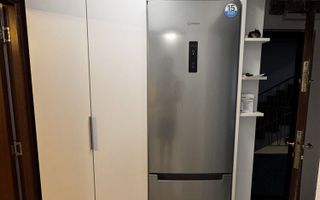 Inchiriez apartament cu metrou la iesirea din bloc - Poză 6