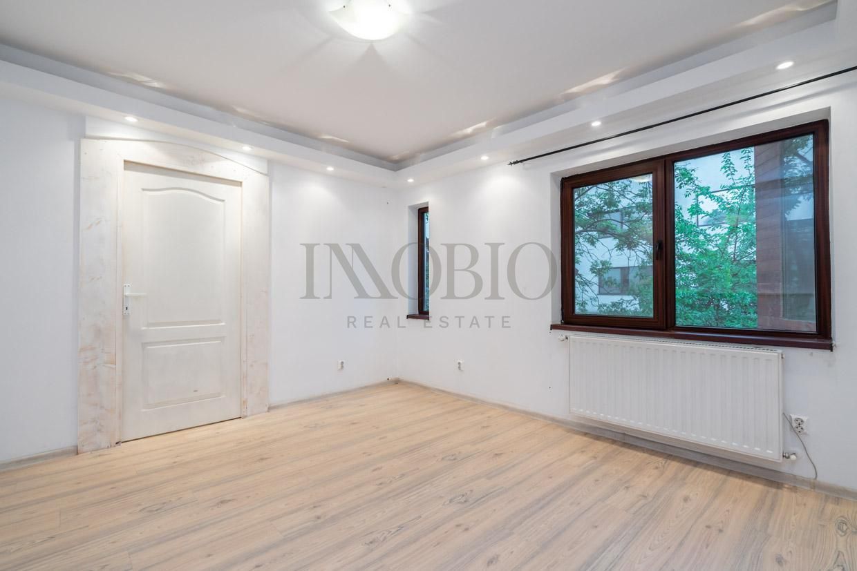 Vilă de închiriat 240 mp2 + curte | Spațiu birouri premium | P+3E - Poză 9